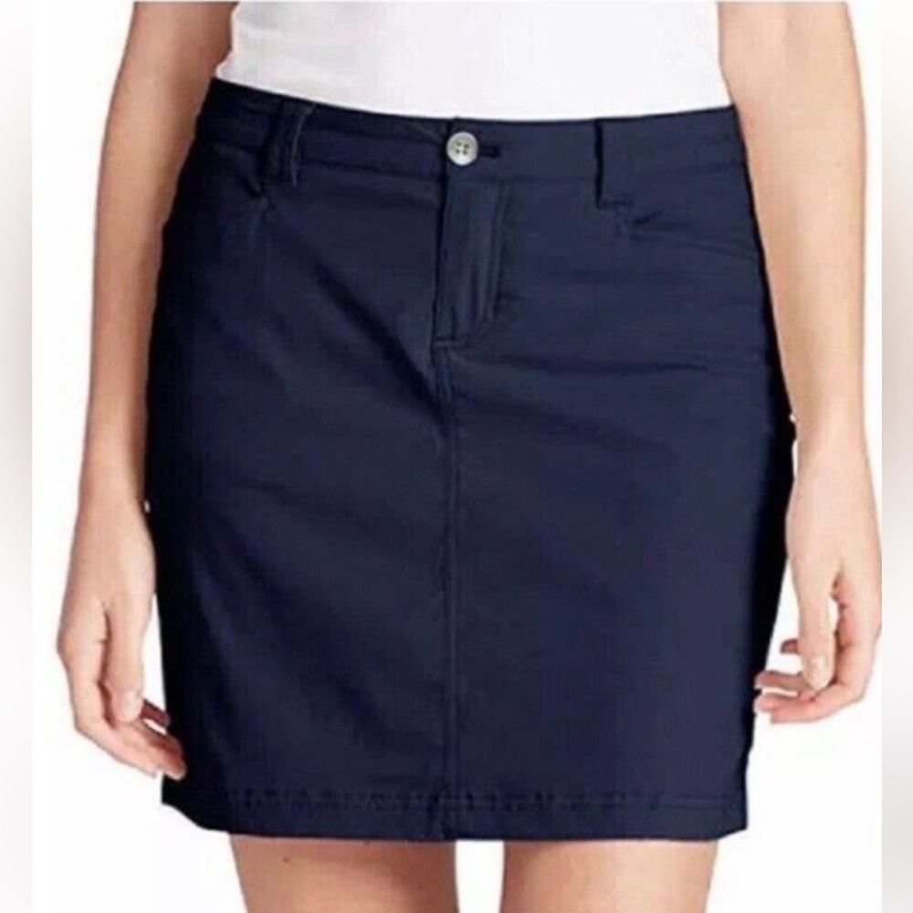 Eddie Bauer Adventurer outdoor active wear UPF-50 Navy blue skort Sz16 NWT.  J4